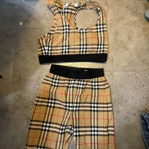 Burberry outfit